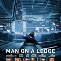 El poster para la primera película de Genesis Rodriguez: Man on a Ledge 